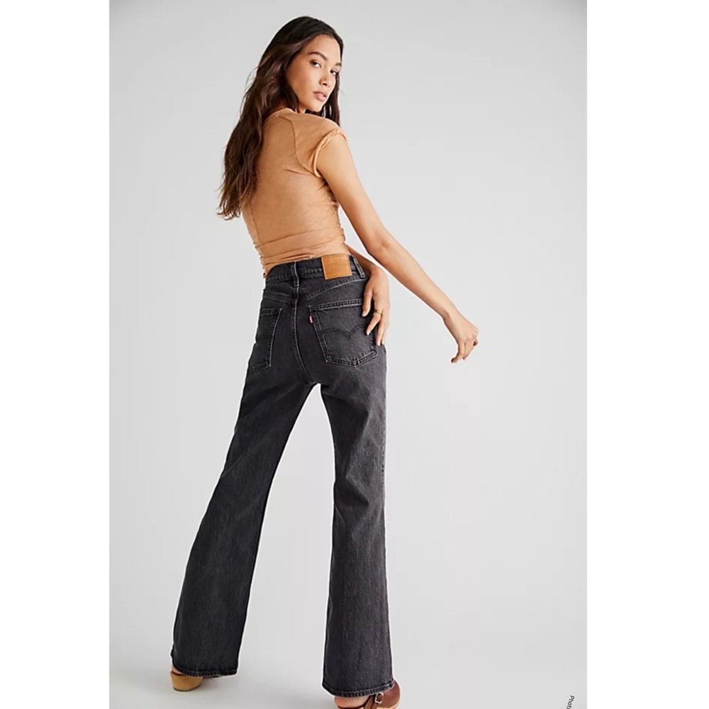 Levi’s 70s Black Flare Jeans
